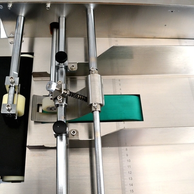 স্ট্যান্ডার্ড টাইপ 1450mm পেজিং স্ট্র্যাকার ফিডার মেশিন রিসিভার সহ